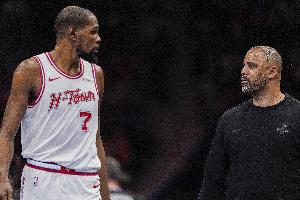 快讯配图